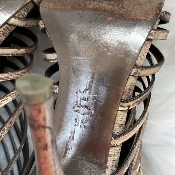 Tory Burch gladiator snake print caged heeled sandals EUC size 9 - Picture 9 of 11